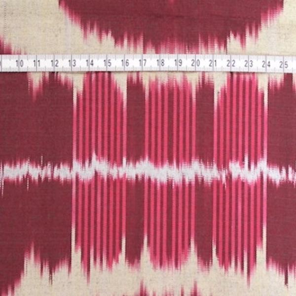 PINK ORNAMENT Usbekischer Ikat Stoff